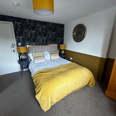 The Golden Lion Hotel *