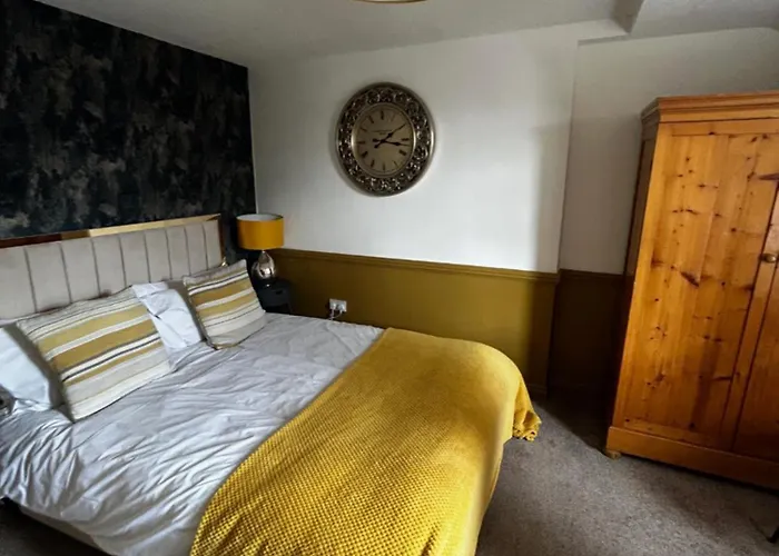 The Golden Lion Leyburn